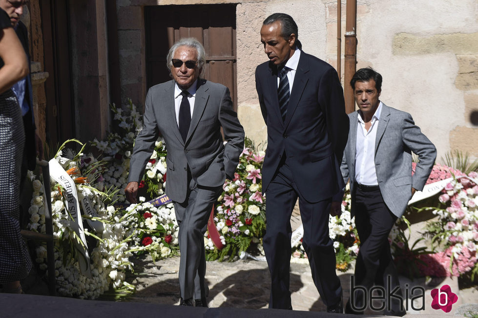 Palomo Linares en el funeral de Víctor Barrio en Sepúlveda (Segovia)