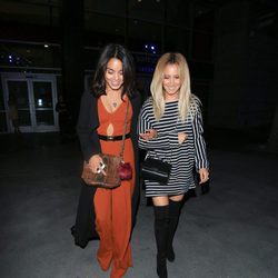 Vanessa Hudgens y Ashley Tisdale acudieron al concierto de Selena Gómez