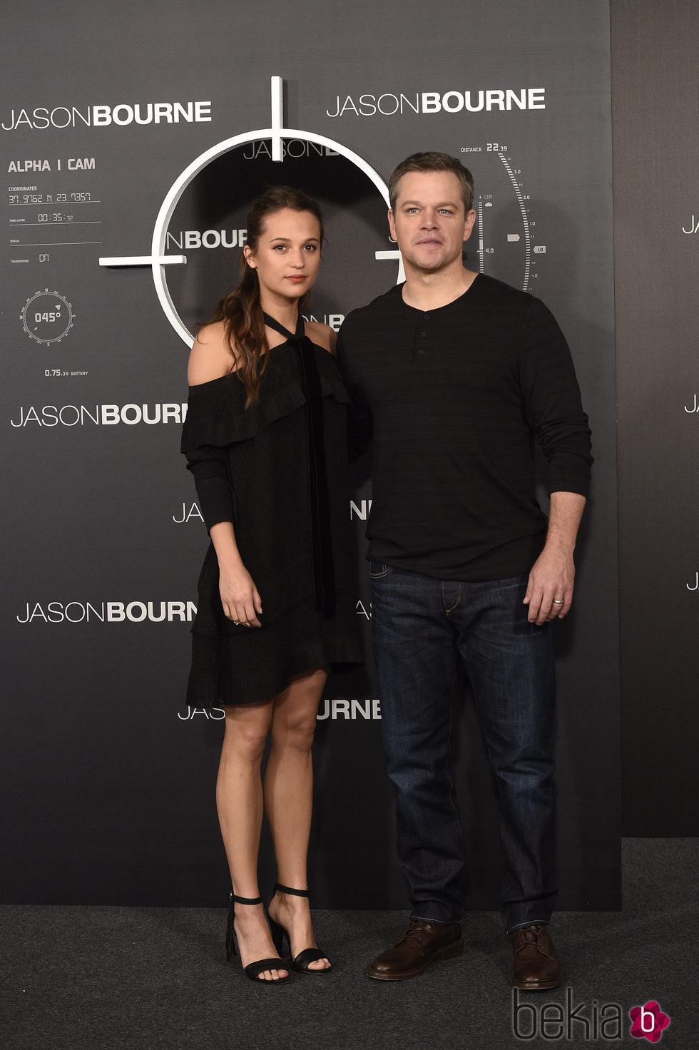 Matt Damon y Alicia Vikander en el photocall de 'Jason Bourne' en Madrid