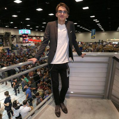 Isaac Hempstead  en la firma de 'Juego de Tronos' durante la Comic-Con 2016