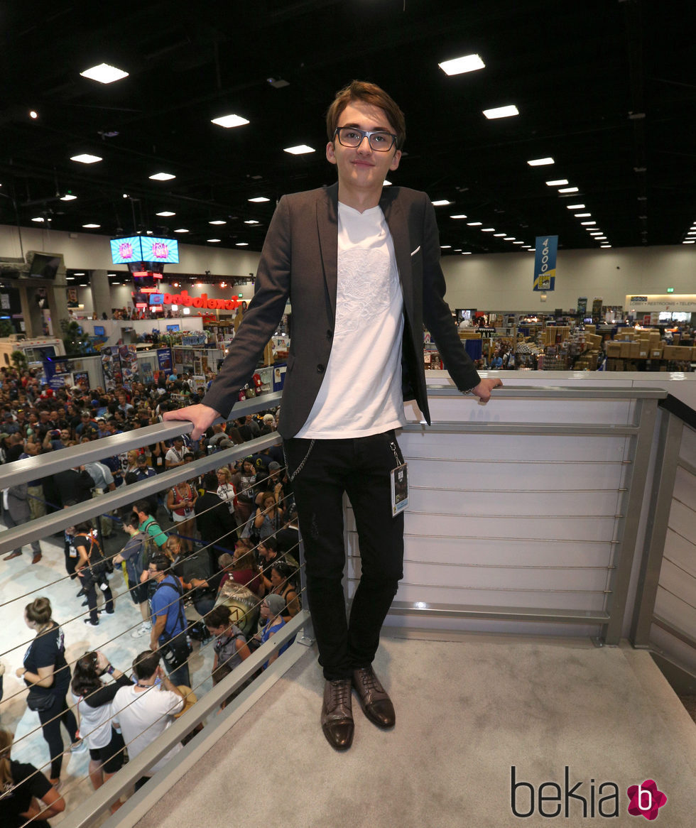 Isaac Hempstead  en la firma de 'Juego de Tronos' durante la Comic-Con 2016