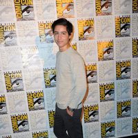 Lorenzo James Henrie  en la presentación de la séptima temporada de 'The Walking Dead' en la Comic-Con 2016