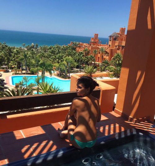 Cristina Pedroche se desnuda em sus vacaciones en Cádiz