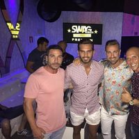 Suso y Rafa Mora de fiesta en Ibiza
