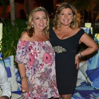 Terelu Campos y Carmen Borrego durante una fiesta en Marbella