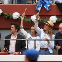 El Rey Juan Carlos, la Infanta Elena, Froilán y Victoria Federica en los toros en Donosti