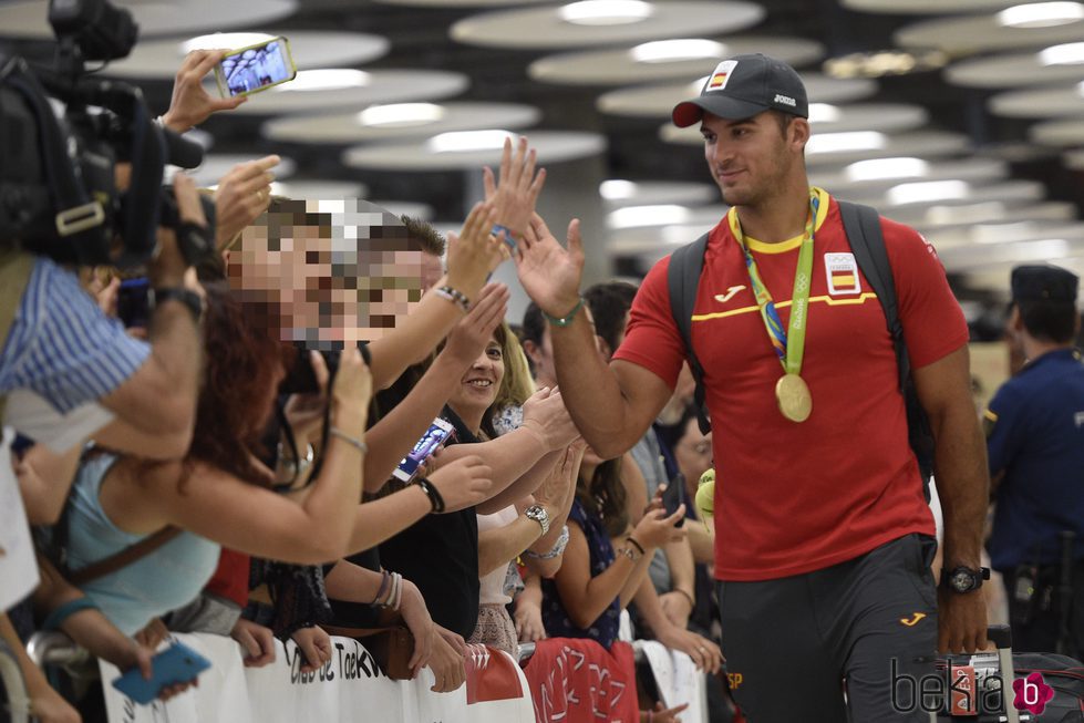 Cristian Toro recibido por sus fans a su regreso de Río 2016