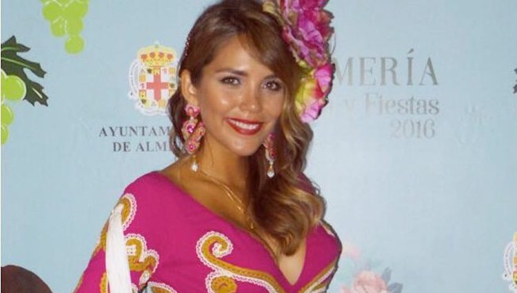 Rosanna Zanetti en el photocall de la Feria de Almería