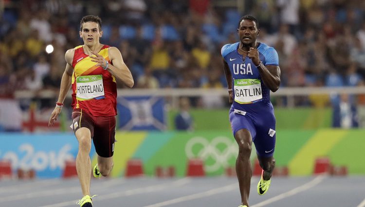 Bruno Hortelano y Justin Gatlin en la semifinal masculina de los 200 m de Río 2016