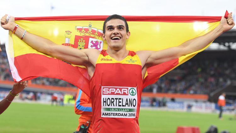 Bruno Hortelano después de la final de  200m durante una competición europea en Amsterdam