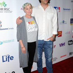 Shannen Doherty con Kurt Iswarienko en 'Stand Up to Cancer'