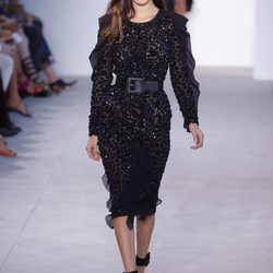 Bella Hadid desfilando para Michael Kors en Nueva York Fashion Week primavera/verano 2017