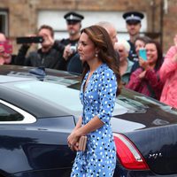 Kate Middleton acudiendo a una visita oficial