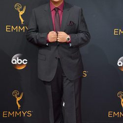 Rico Rodriguez en la alfombra roja de los Premios Emmy 2016