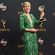 Sarah Paulson posa con su recién lograda estatuilla en los Premios Emmy 2016