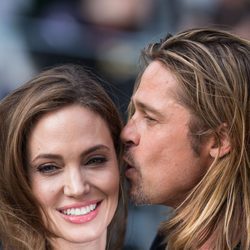 Brad Pitt y Angelina Jolie en la Premiere de 'World War Z' en Londres