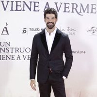 Miguel Ángel Muñoz en el estreno de 'Un monstruo viene a verme'