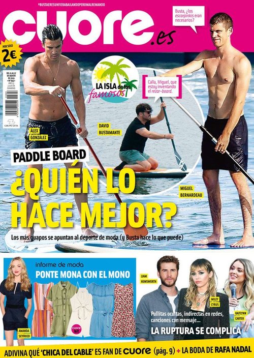 Cuore muestra a los famosos que realizan paddle board en la playa